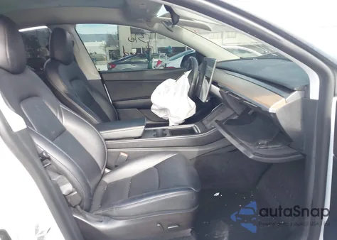 2022 Tesla Model Y Performance Dual Motor All-Wheel Drive from USA, damaged, VIN 7SAYGDEF8NF445617